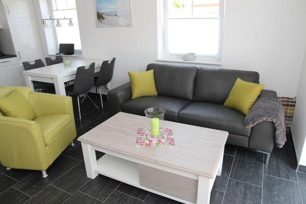 Ferienwohnung Matjes Greetsiel Exterior foto